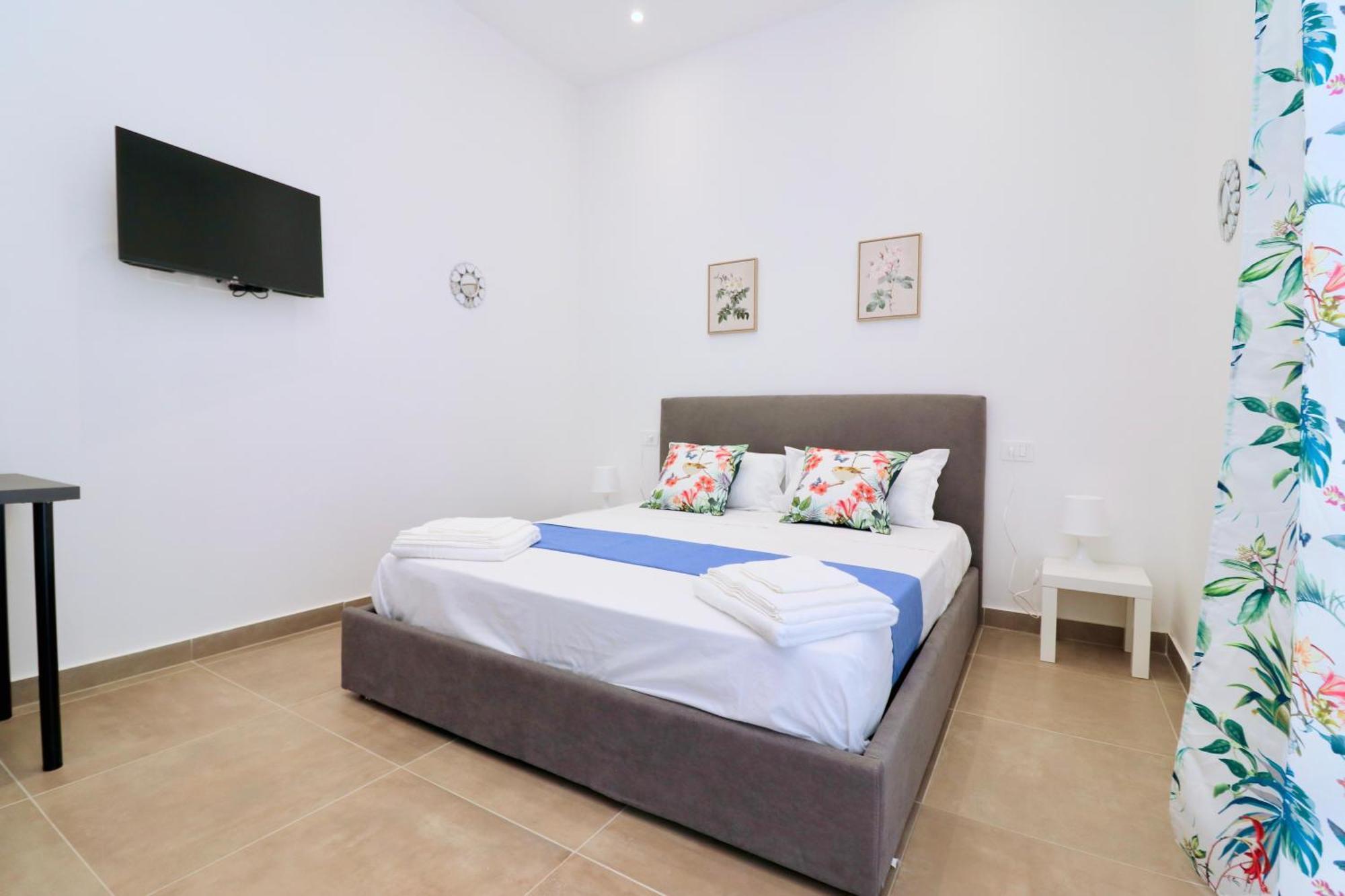 Airport Guest Houses Napoli Ngoại thất bức ảnh