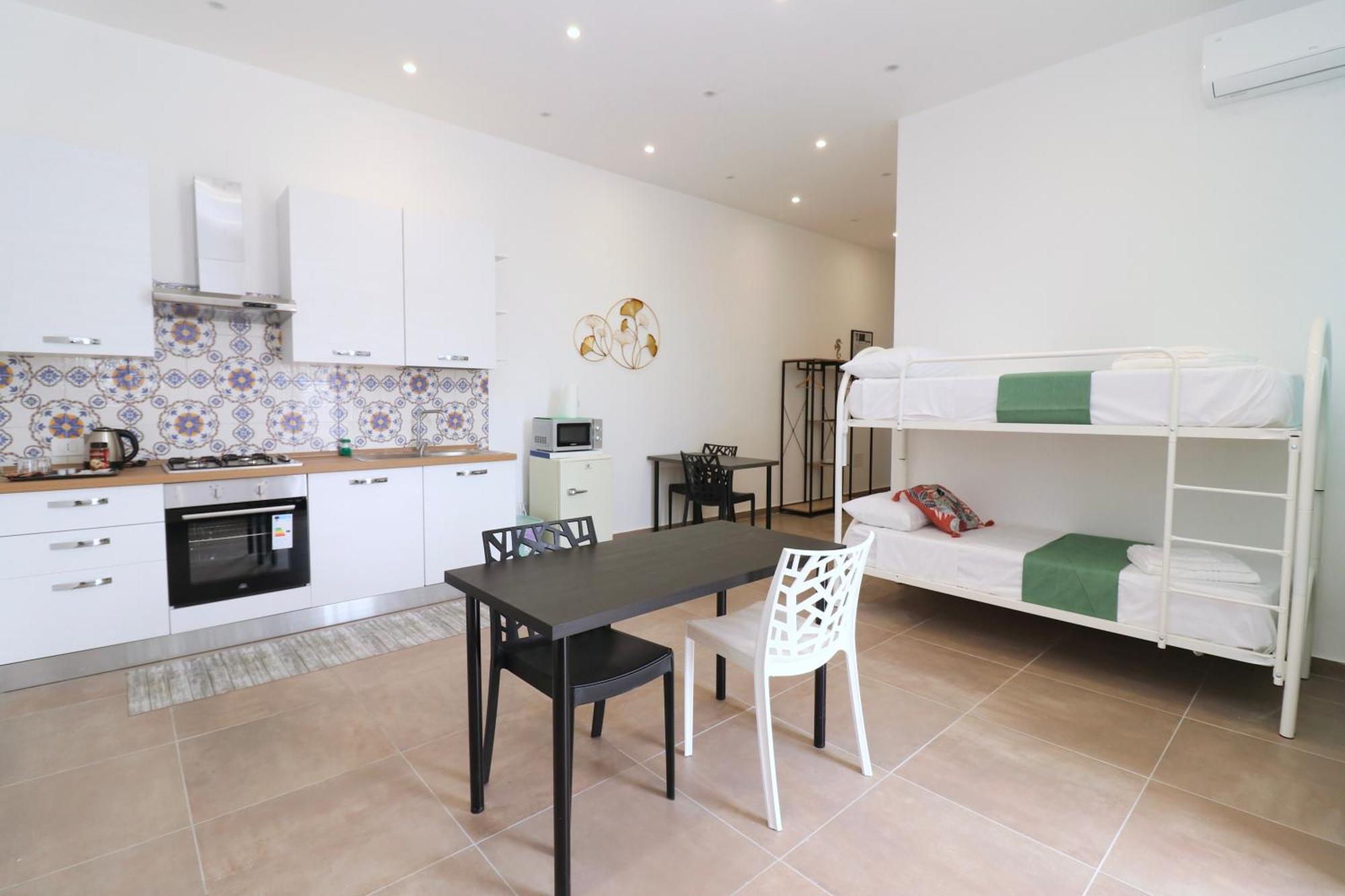 Airport Guest Houses Napoli Ngoại thất bức ảnh